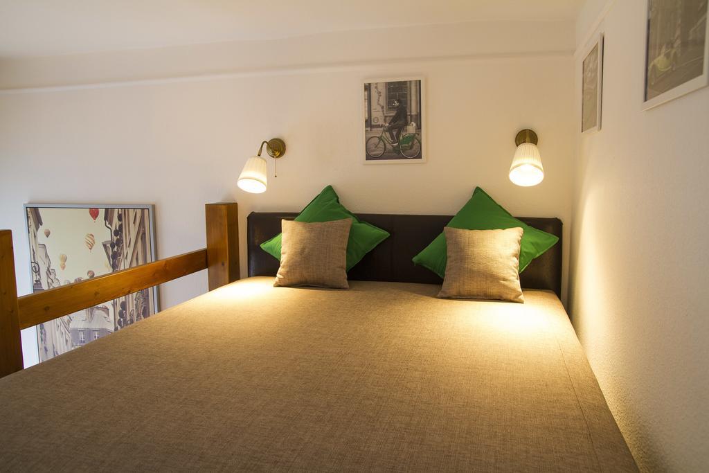 Somogyi Apartman Budapeste Exterior foto